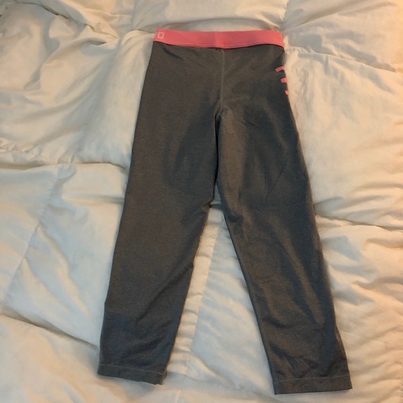 Nike Pro Capris - Picture 6 of 6